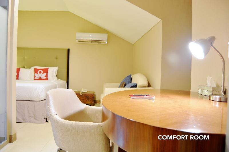 W Home Cikatomas Jakarta Exterior photo