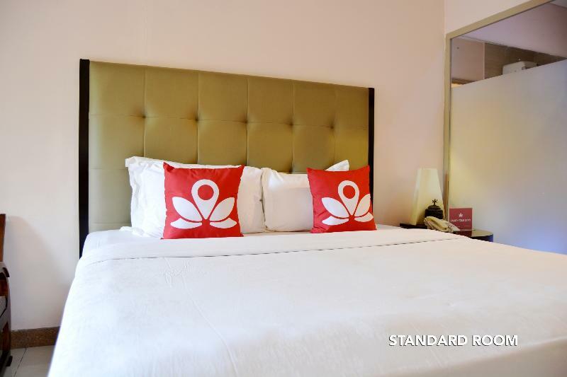 W Home Cikatomas Jakarta Exterior photo